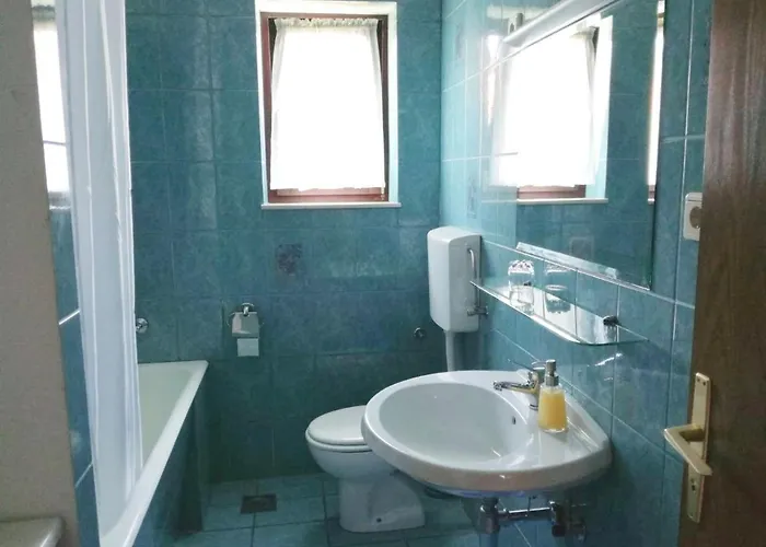 Apartment Ela *